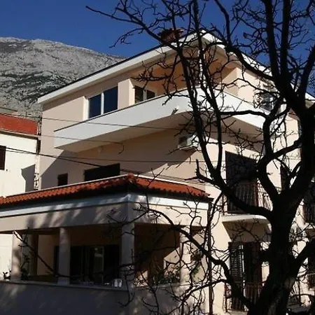Apartment Jovic Makarska